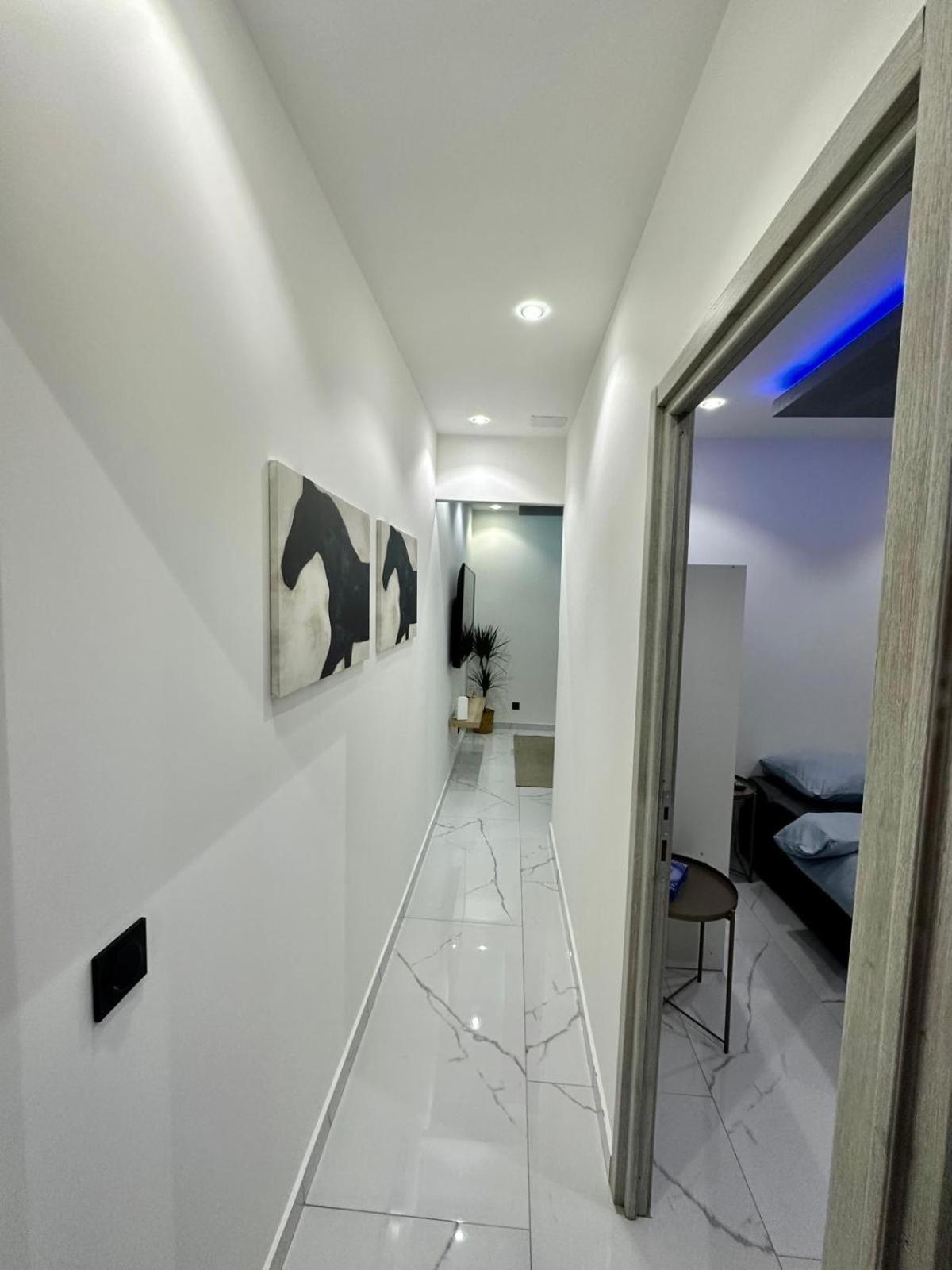 Suite Cosy Chic Saint-Claude Bagian luar foto